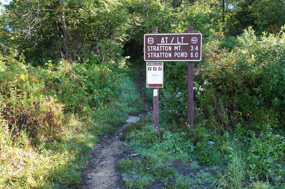 stratton mountain traillhead at lt - appalachian trail, long trail, stratton-arlington road